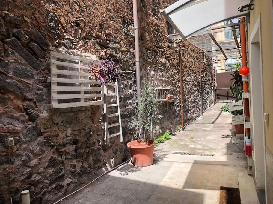 Suite Vicolo Lavico Catane Extérieur photo